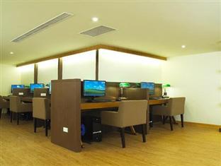 Jing Jing Holiday Hotel Kaohsiung Buitenkant foto